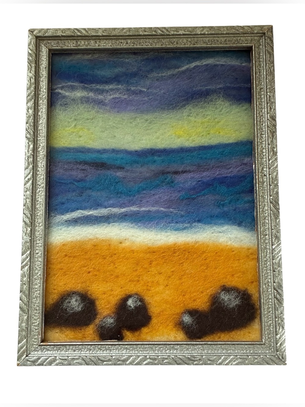HANDMADE NEEDLE FELTED ART FIBRE ART OCEAN BEACH SCENE FRAMED